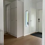 Valkeinen